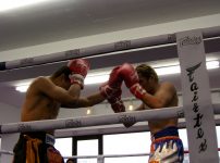 キックボクシング